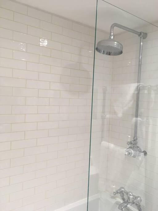 St Anthony'S, Bright Perkily Decorated 3 Bedroom House Ampleforth 外观 照片